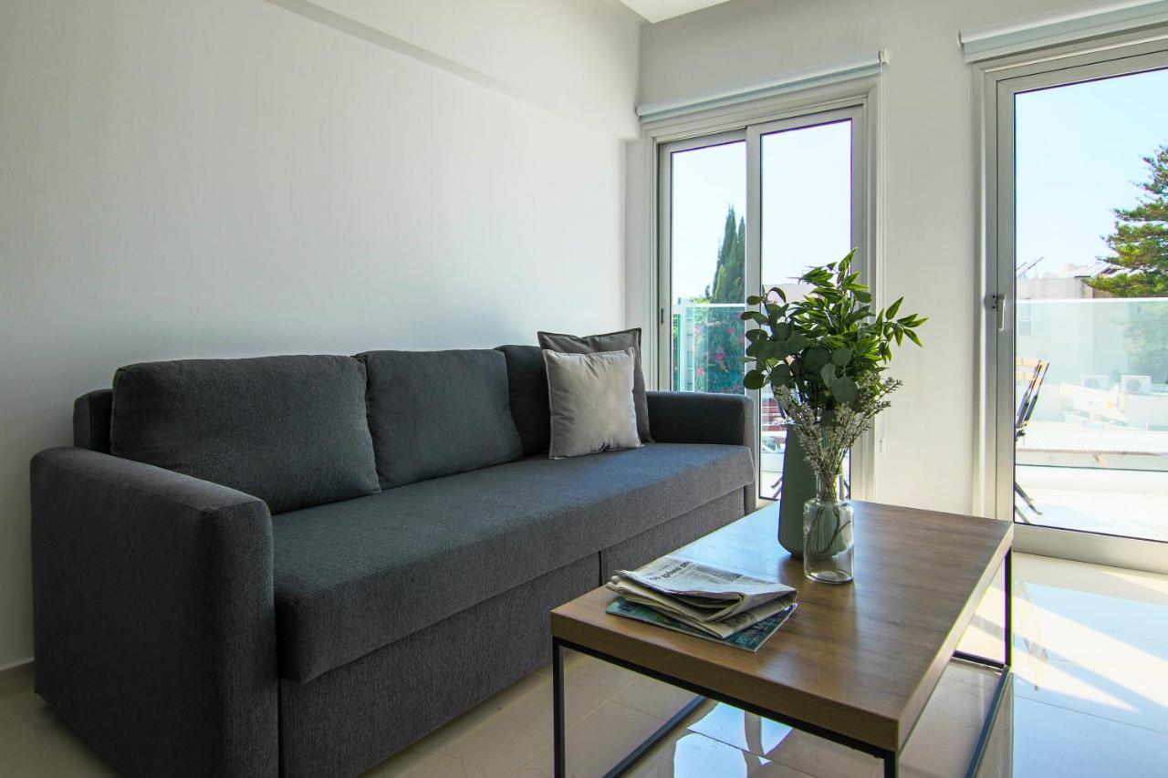 Phaedrus Living: Seaside Luxury Flat Lighthouse 65 Apartment Paphos ภายนอก รูปภาพ